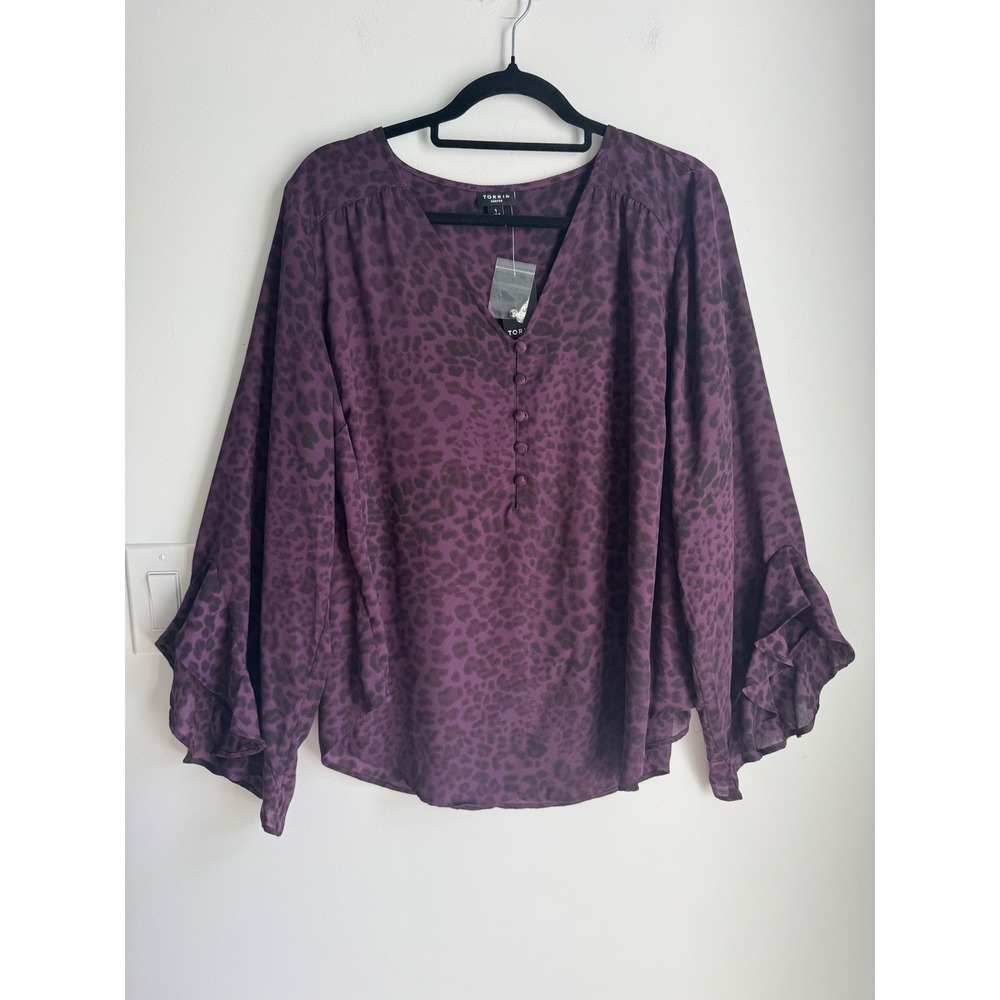 Torrid Harper Blouse 1X Purple Leopard Print Ruffle Sleeve Georgette Semi Sheer